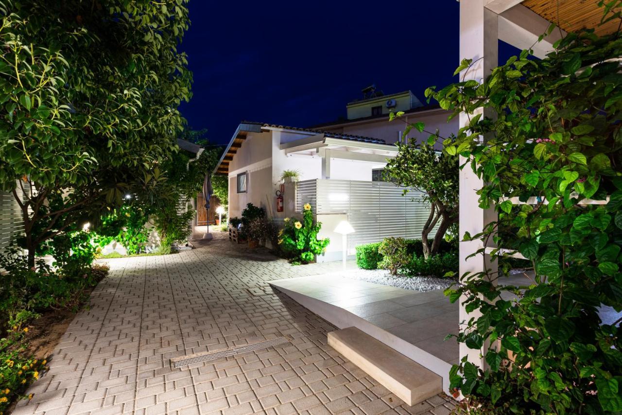 Angelsa Casa Vacanze Marina di Modica Exterior photo